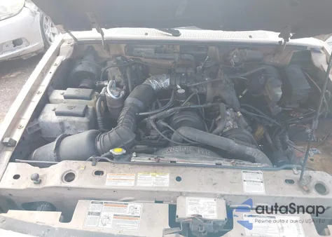 1995 Ford Ranger из США, поврежденный, VIN 1FTCR10A7SUA16645